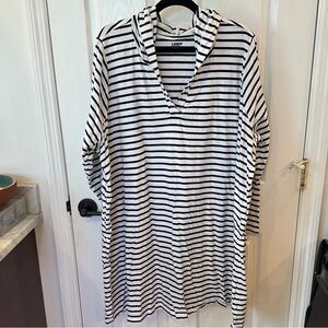 EUC Lands End Hoodie Dress in Navy Stripe
